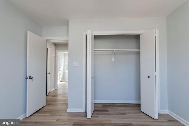 412 MAGNOLIA CT, Herndon, VA 20170