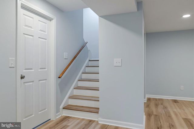 412 MAGNOLIA CT, Herndon, VA 20170