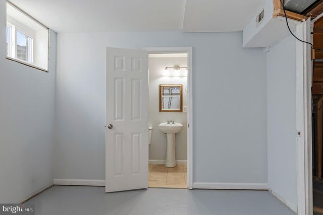 412 MAGNOLIA CT, Herndon, VA 20170