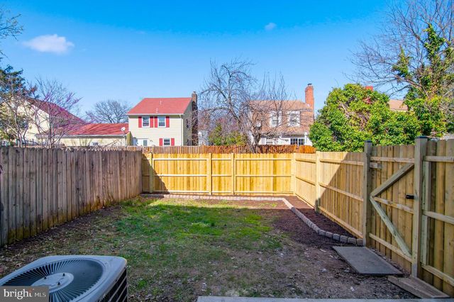 412 MAGNOLIA CT, Herndon, VA 20170