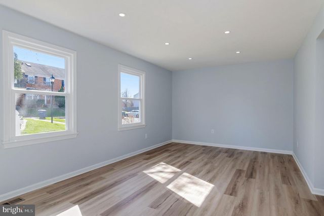 412 MAGNOLIA CT, Herndon, VA 20170