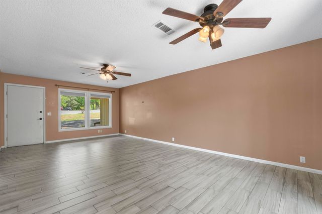 23 Vaqueria Lane, Hot Springs Village, AR 71909