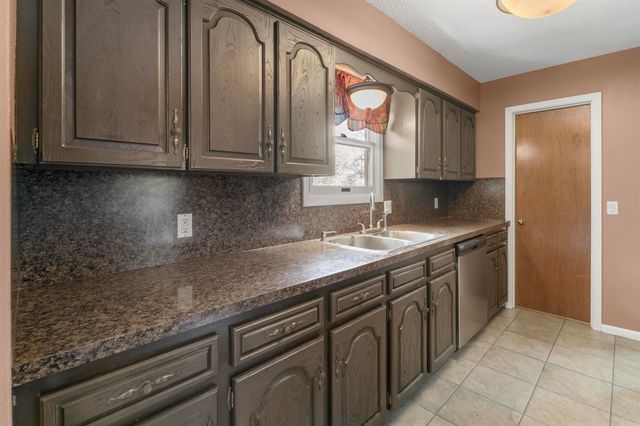 23 Vaqueria Lane, Hot Springs Village, AR 71909