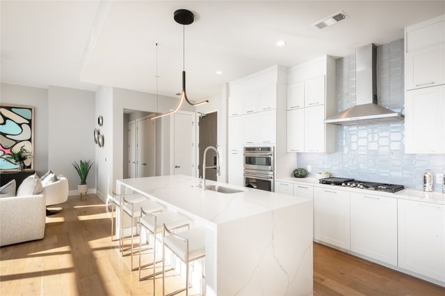 3031 Oliver Street 2007, Dallas, TX 75205