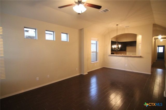 534 Creekside Circle, New Braunfels, TX 78130