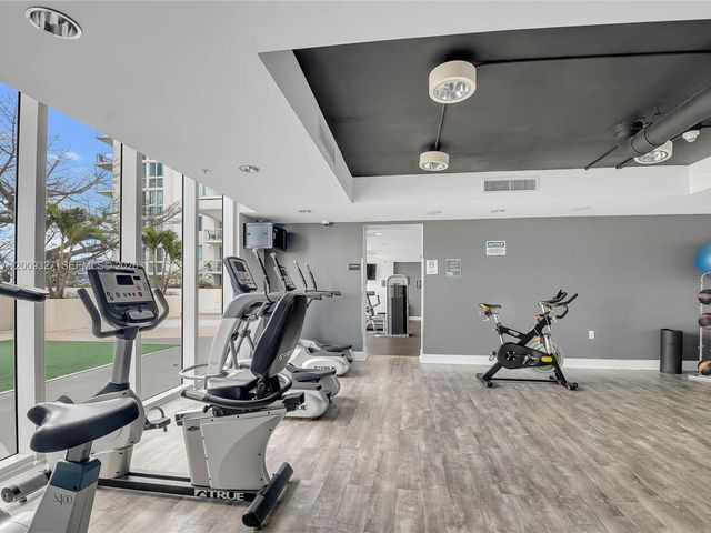 1861 NW S River Dr 1408, Miami, FL 33125