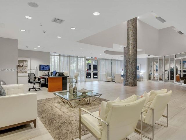 1861 NW S River Dr 1408, Miami, FL 33125