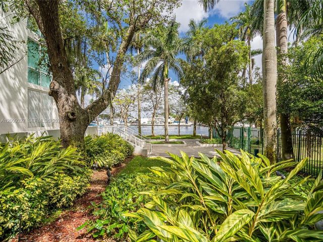 1861 NW S River Dr 1408, Miami, FL 33125