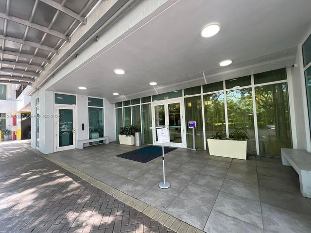 1861 NW S River Dr 1408, Miami, FL 33125