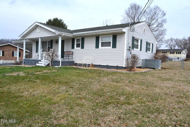 306 Summerwood Drive, Bristol, TN 37620