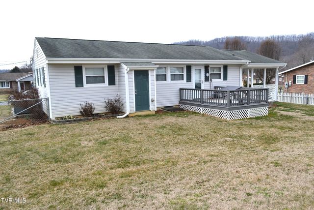 306 Summerwood Drive, Bristol, TN 37620