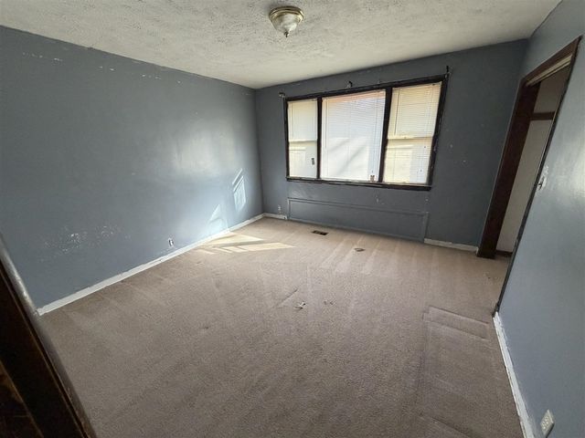 298 Bradford Road, Benton Harbor, MI 49022