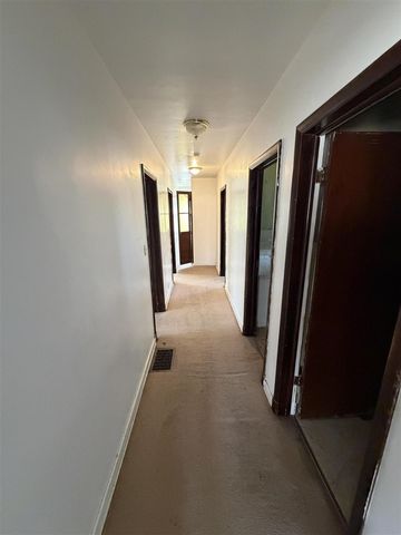 298 Bradford Road, Benton Harbor, MI 49022