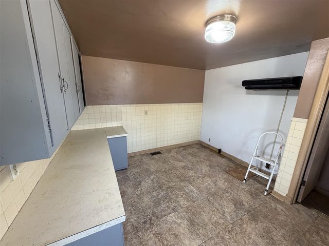 298 Bradford Road, Benton Harbor, MI 49022