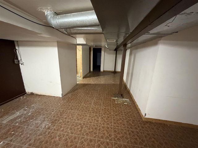 298 Bradford Road, Benton Harbor, MI 49022