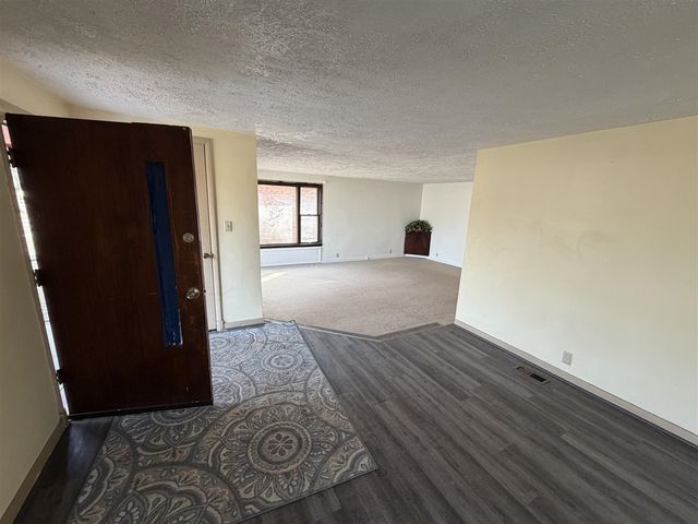 298 Bradford Road, Benton Harbor, MI 49022