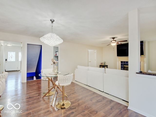 1637 Walpole Lane, Indianapolis, IN 46231