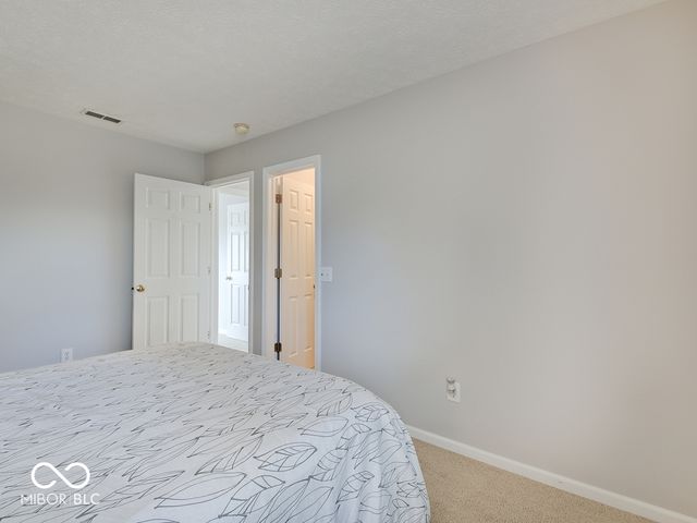 1637 Walpole Lane, Indianapolis, IN 46231