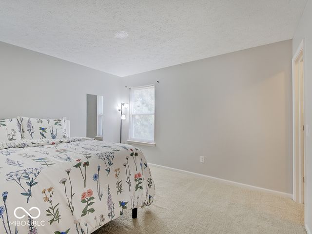 1637 Walpole Lane, Indianapolis, IN 46231