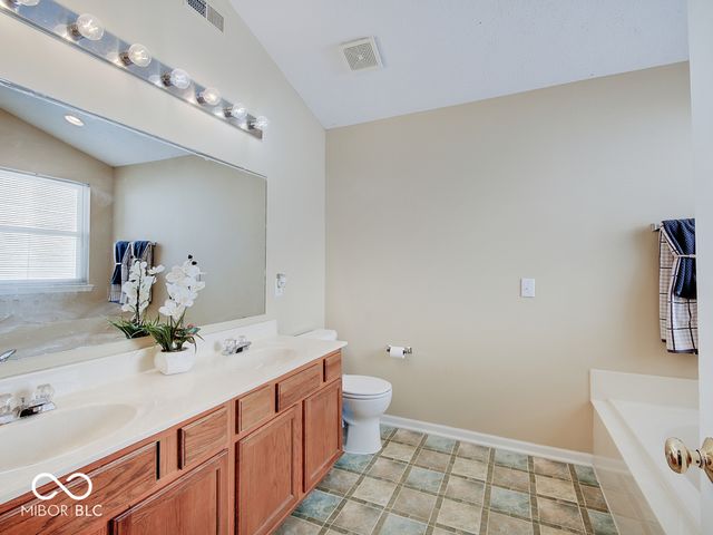 1637 Walpole Lane, Indianapolis, IN 46231