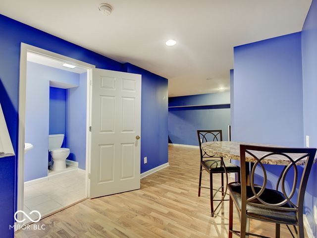 1637 Walpole Lane, Indianapolis, IN 46231