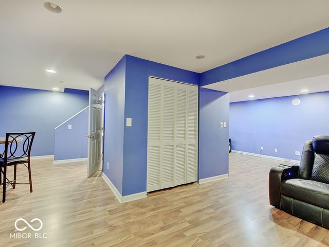 1637 Walpole Lane, Indianapolis, IN 46231