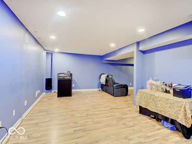 1637 Walpole Lane, Indianapolis, IN 46231