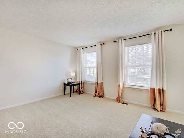 1637 Walpole Lane, Indianapolis, IN 46231