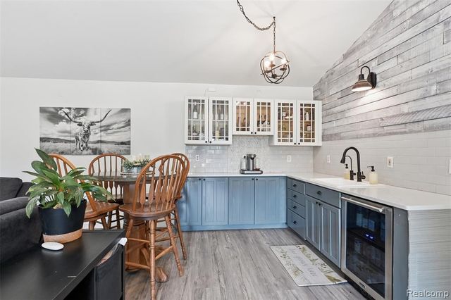 6214 Lazy K Lane, Pinckney, MI 48169