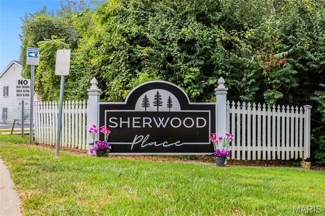 1936 Marine Terrace Drive K, Maryland Heights, MO 63146