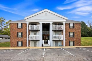 1936 Marine Terrace Drive K, Maryland Heights, MO 63146