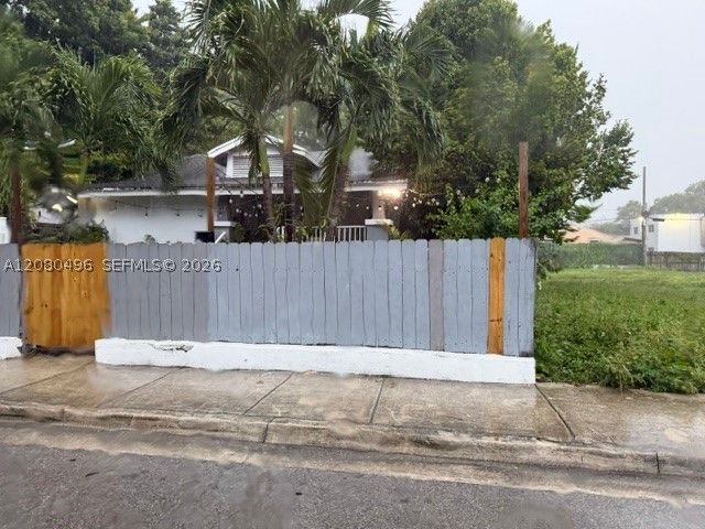 812 NW 29th Ter, Miami, FL 33127