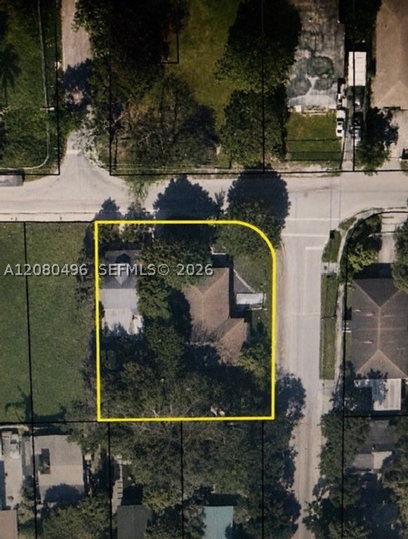 812 NW 29th Ter, Miami, FL 33127
