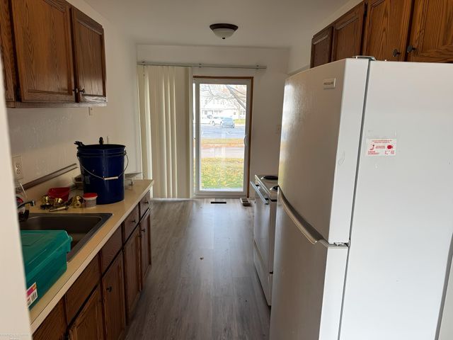 8602 Kaltz Street, Center Line, MI 48015