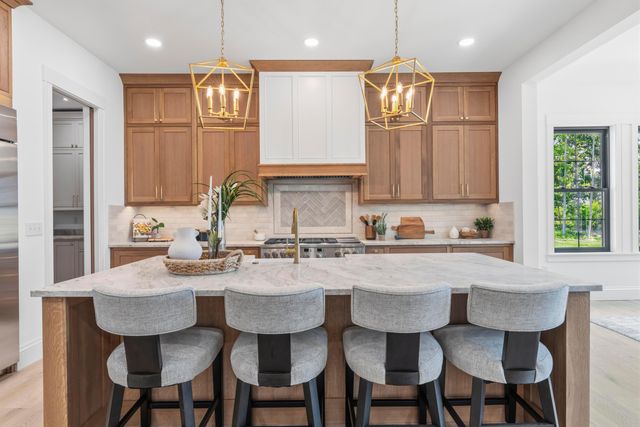 8002 Maxtown Road, Westerville, OH 43082