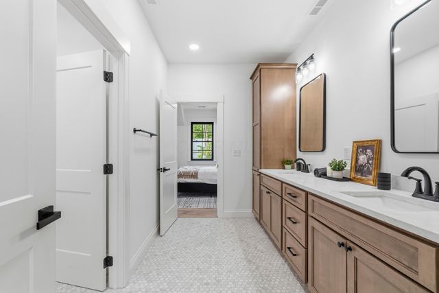 8002 Maxtown Road, Westerville, OH 43082
