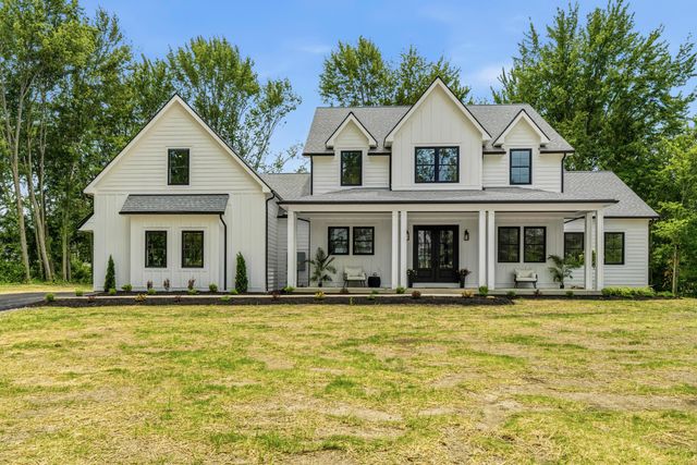 8002 Maxtown Road, Westerville, OH 43082