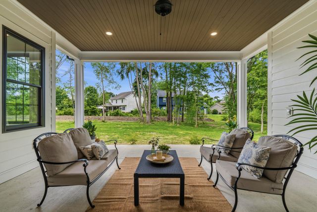 8002 Maxtown Road, Westerville, OH 43082