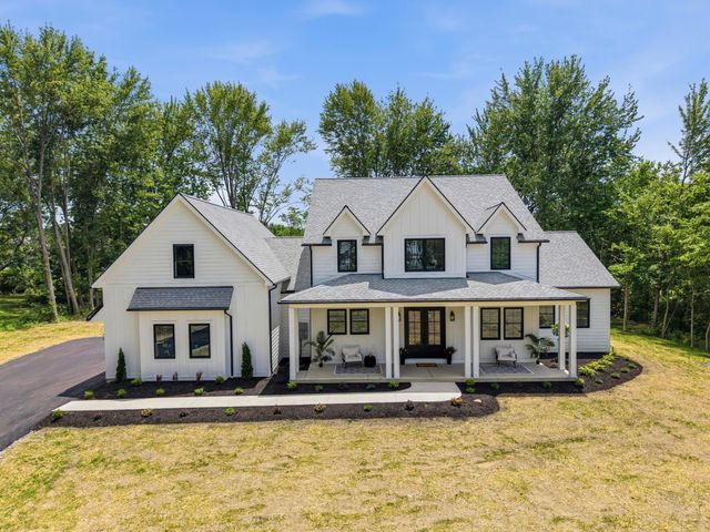 8002 Maxtown Road, Westerville, OH 43082