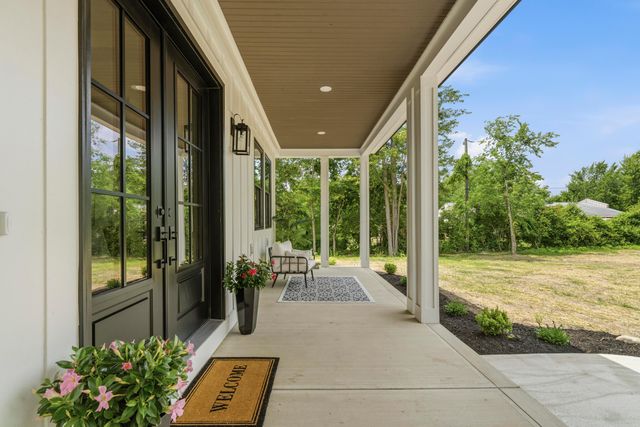 8002 Maxtown Road, Westerville, OH 43082