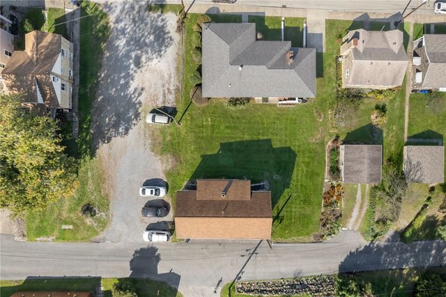 1700 6th St., New Brighton, PA 15066