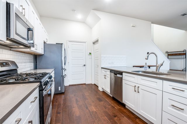 4354 Hebron Street, Irving, TX 75061