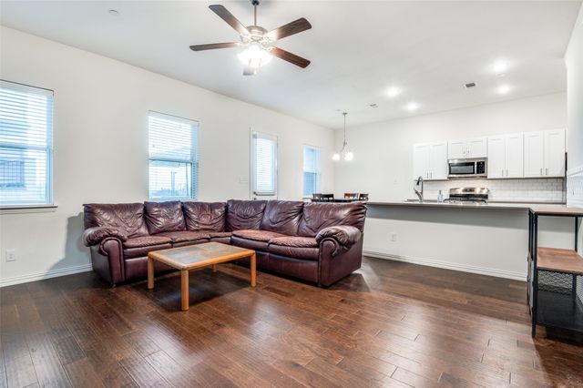 4354 Hebron Street, Irving, TX 75061