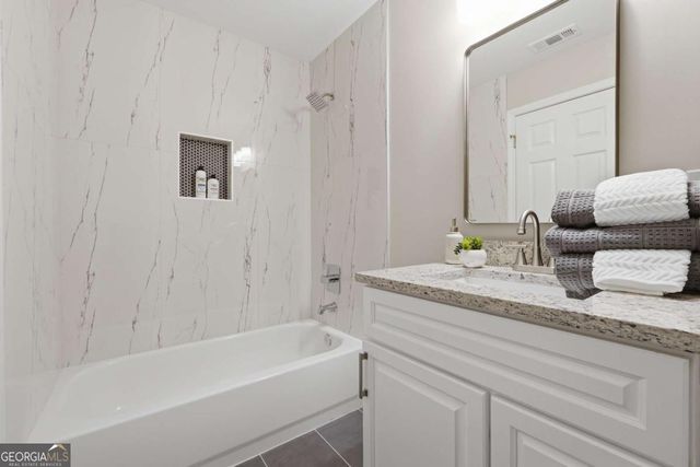 682 Montglade Court, Suwanee, GA 30024