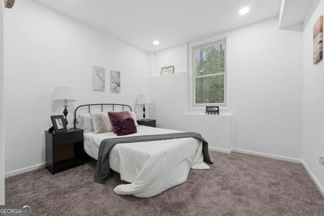682 Montglade Court, Suwanee, GA 30024