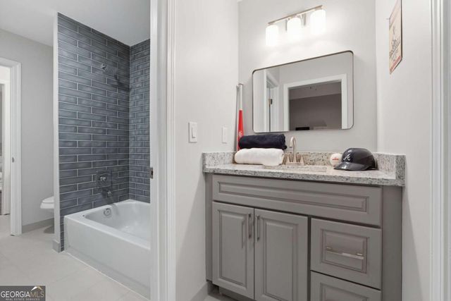 682 Montglade Court, Suwanee, GA 30024