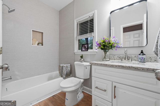 682 Montglade Court, Suwanee, GA 30024