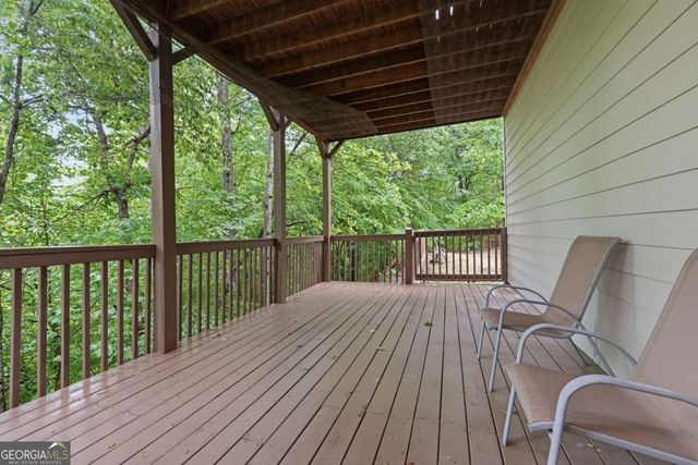 682 Montglade Court, Suwanee, GA 30024