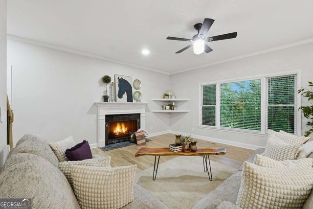 682 Montglade Court, Suwanee, GA 30024