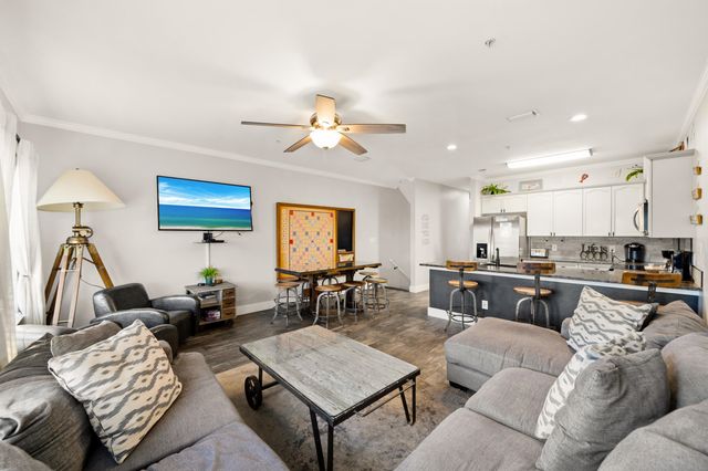 1986 Scenic Gulf Drive APT 3, Miramar Beach, FL 32550